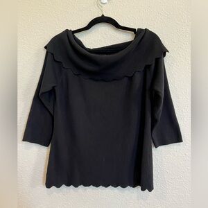 Cable & Gauge black scalloped sweater size medium